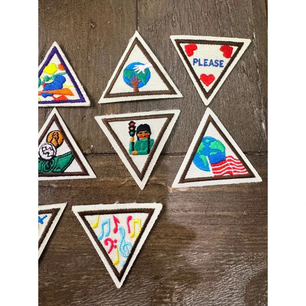 Vintage Girl Scout Brown Border Triangle Proficiency Badges Community Lot 10